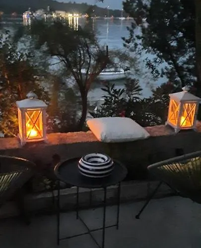 House Nada 度假居 科尔丘拉